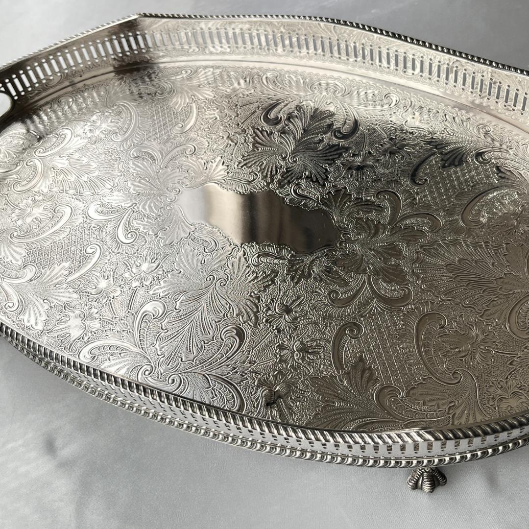【英国】 ギャラリートレー オーバル型 41cm 装飾フット