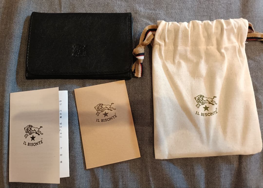 新品 イルビゾンテ 本革 レザー カードケース 名刺入れ ブラック NERO