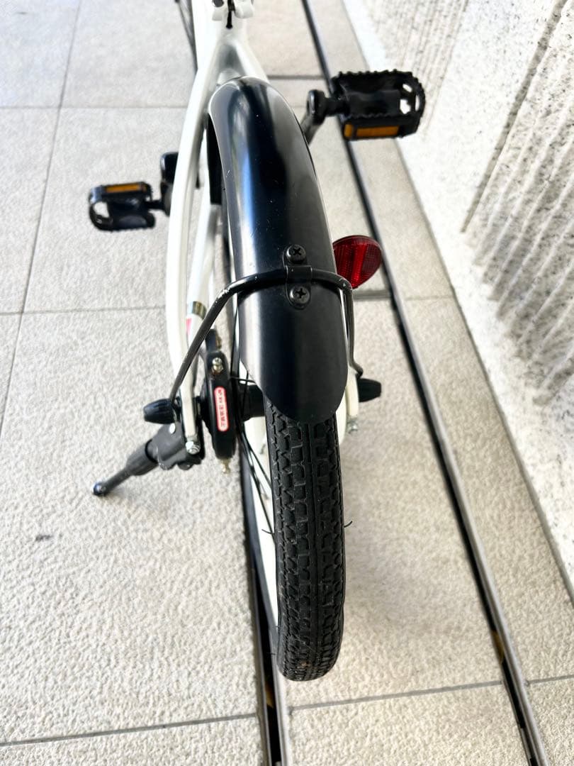 ブリヂストン LEVENA（レベナ） 18型 ホワイト