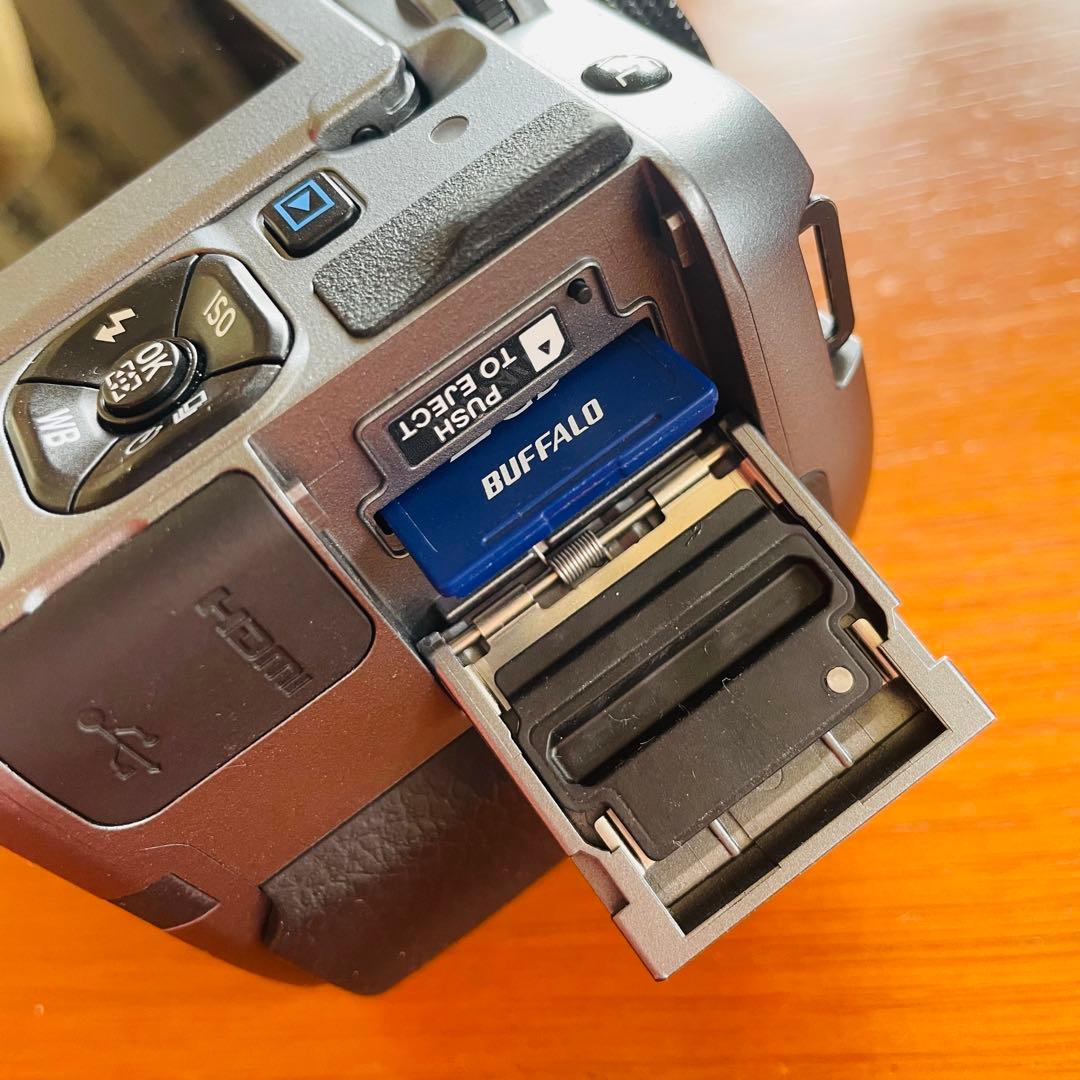 PENTAX K-70 18-135WRキット SILKY SILVER