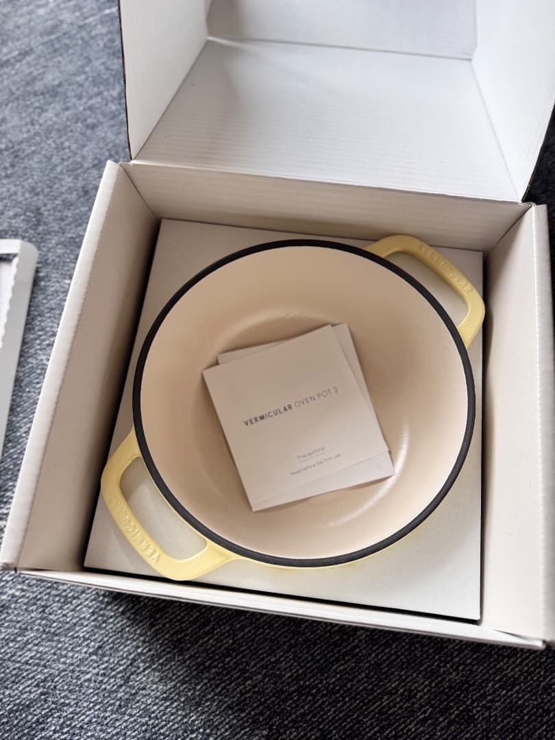 新品 オーブンポット 2　18cm VERMICULAR OVEN POT 2