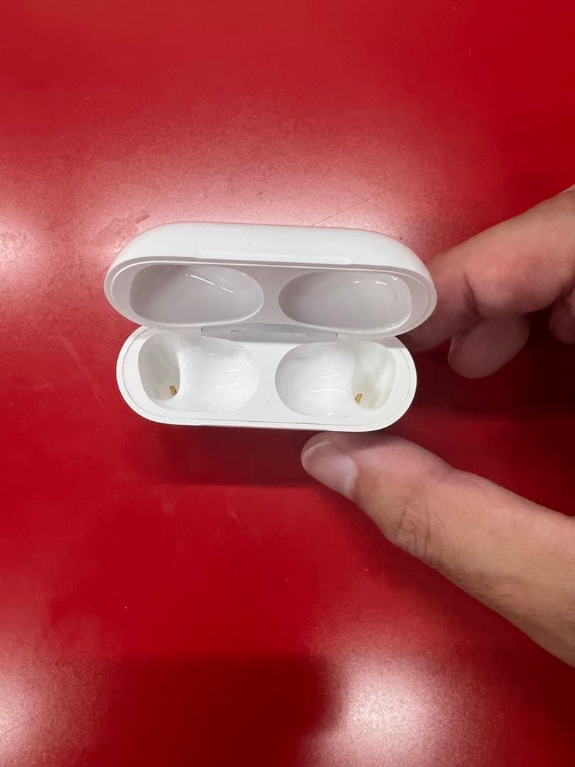 【美品】AirPods Pro2　第2世代 MQD83J/A（アップル純正品）