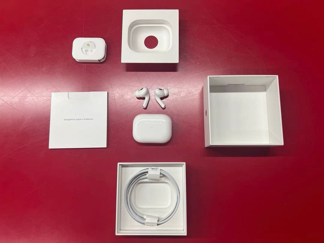 【美品】AirPods Pro2　第2世代 MQD83J/A（アップル純正品）