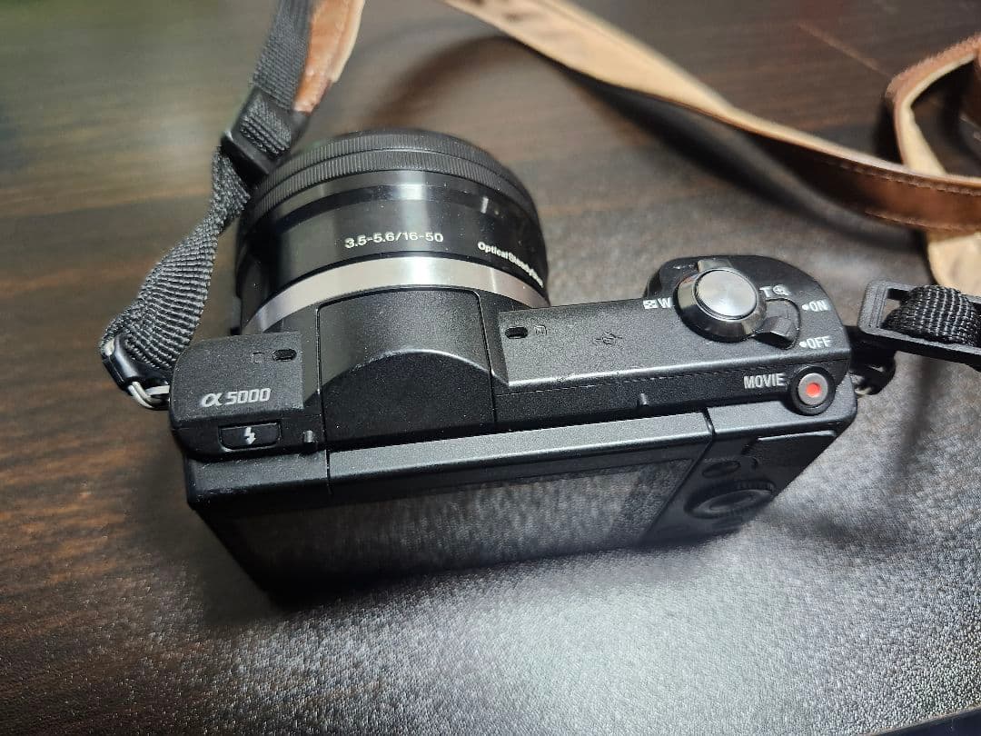 ジャンクSony α5000 ミラーレスカメラ レンズセット