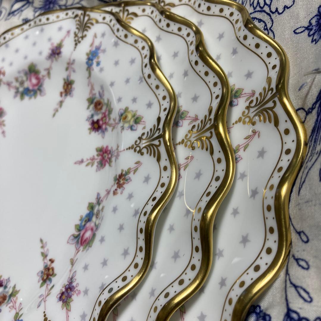 ロイヤルクラウンダービー　ロイヤルアントワネット　アフタヌーンティース