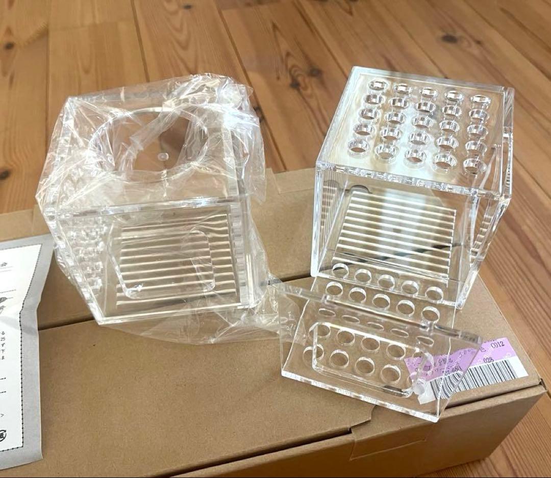 フェリシモ　色鉛筆　500色　ペンスタンド付き