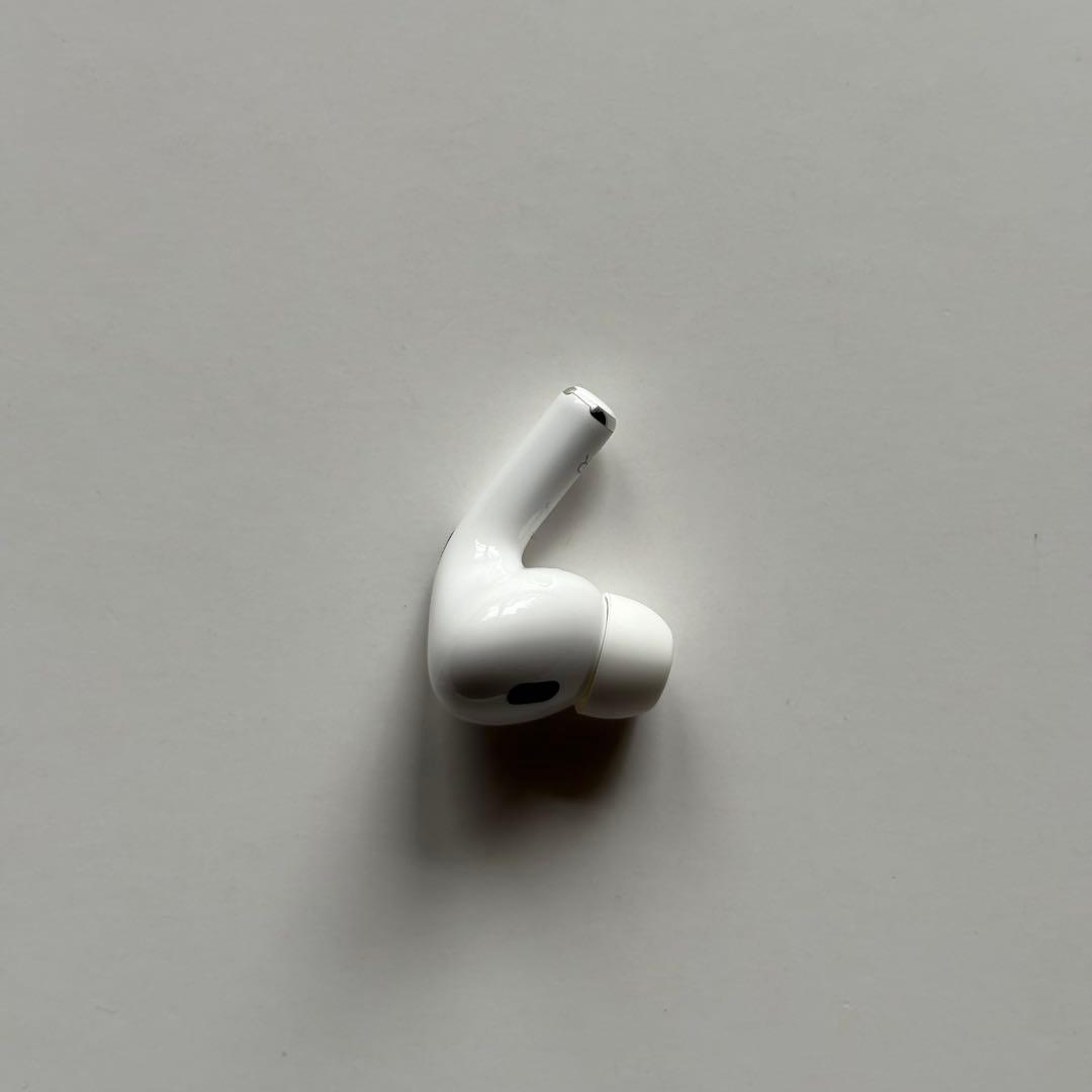 Airpods Pro 第2世代　USB-C 右耳　右イヤホン　A3047 R