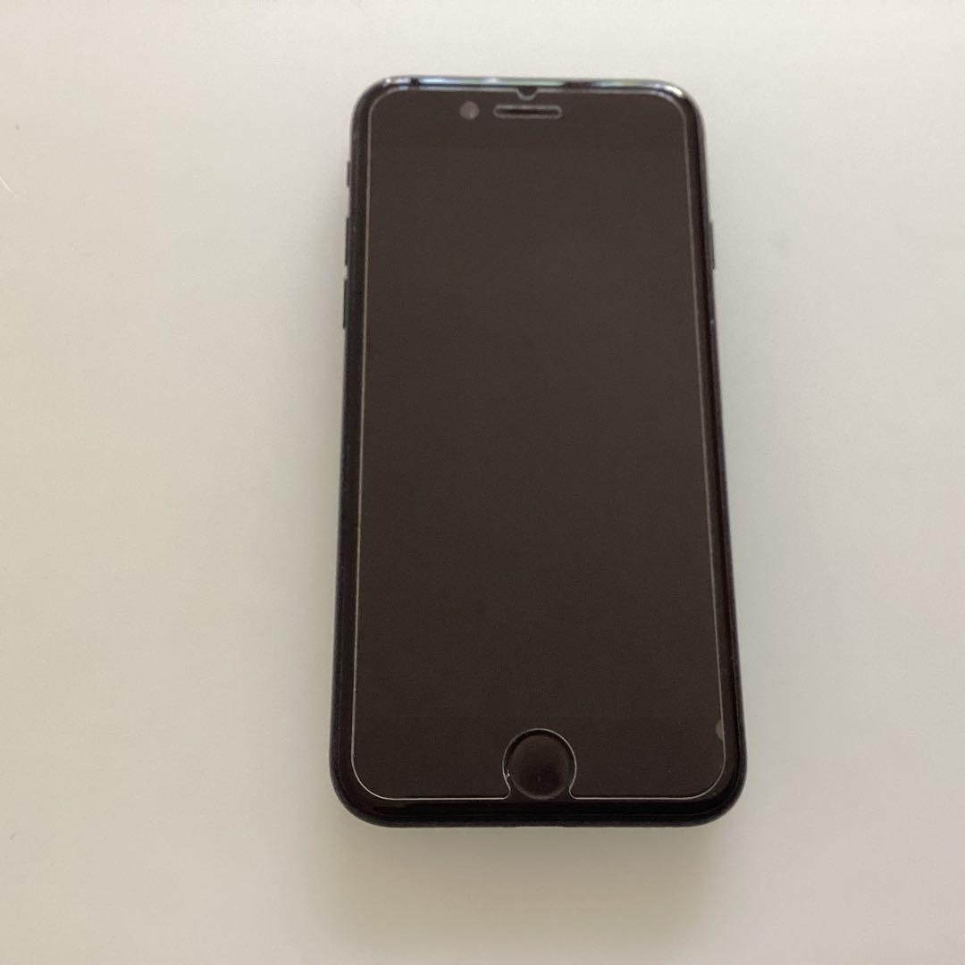 Apple iPhone SE第2世代　SE2 ブラック　64GB