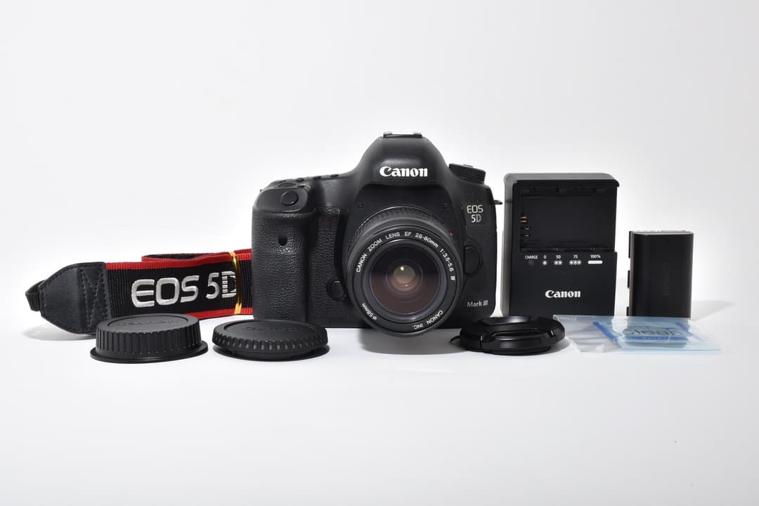 美品 Canon キャノン EOS 5D Mark III #9472