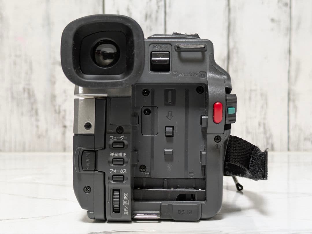 【美品】SONY　CCD-TRV96　Hi8　8mm対応