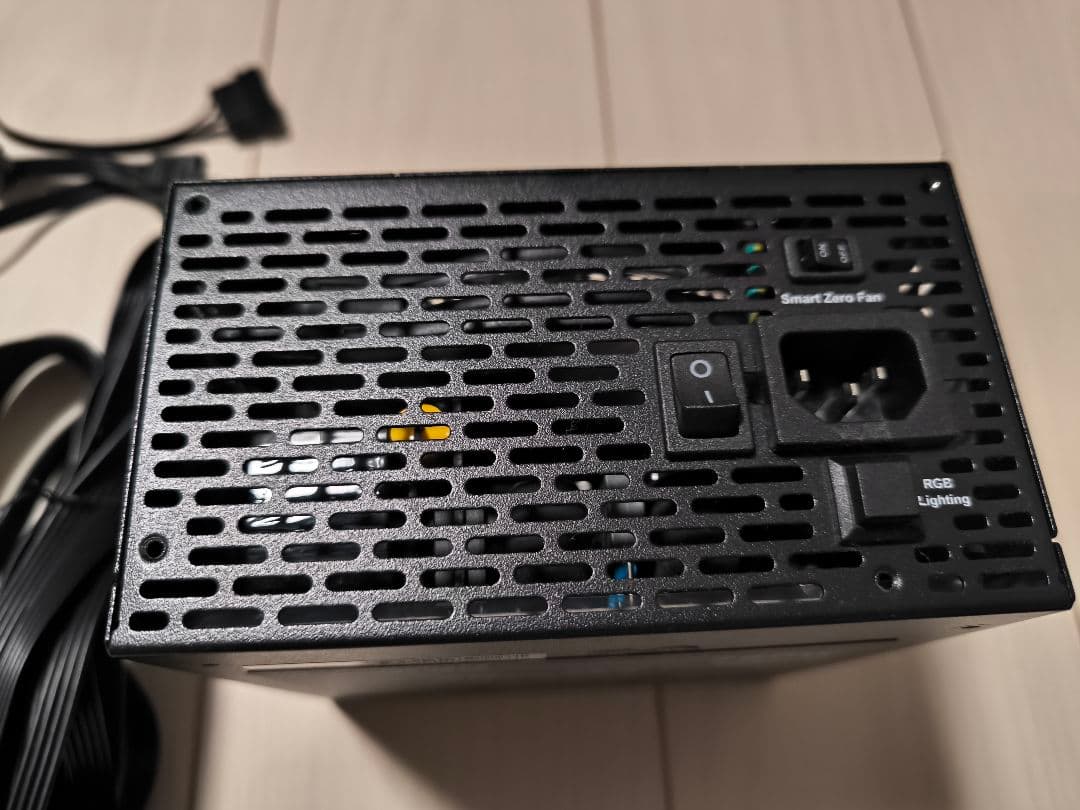 Corsair 750W電源 TOUGHPOWER GRAND RGB750W