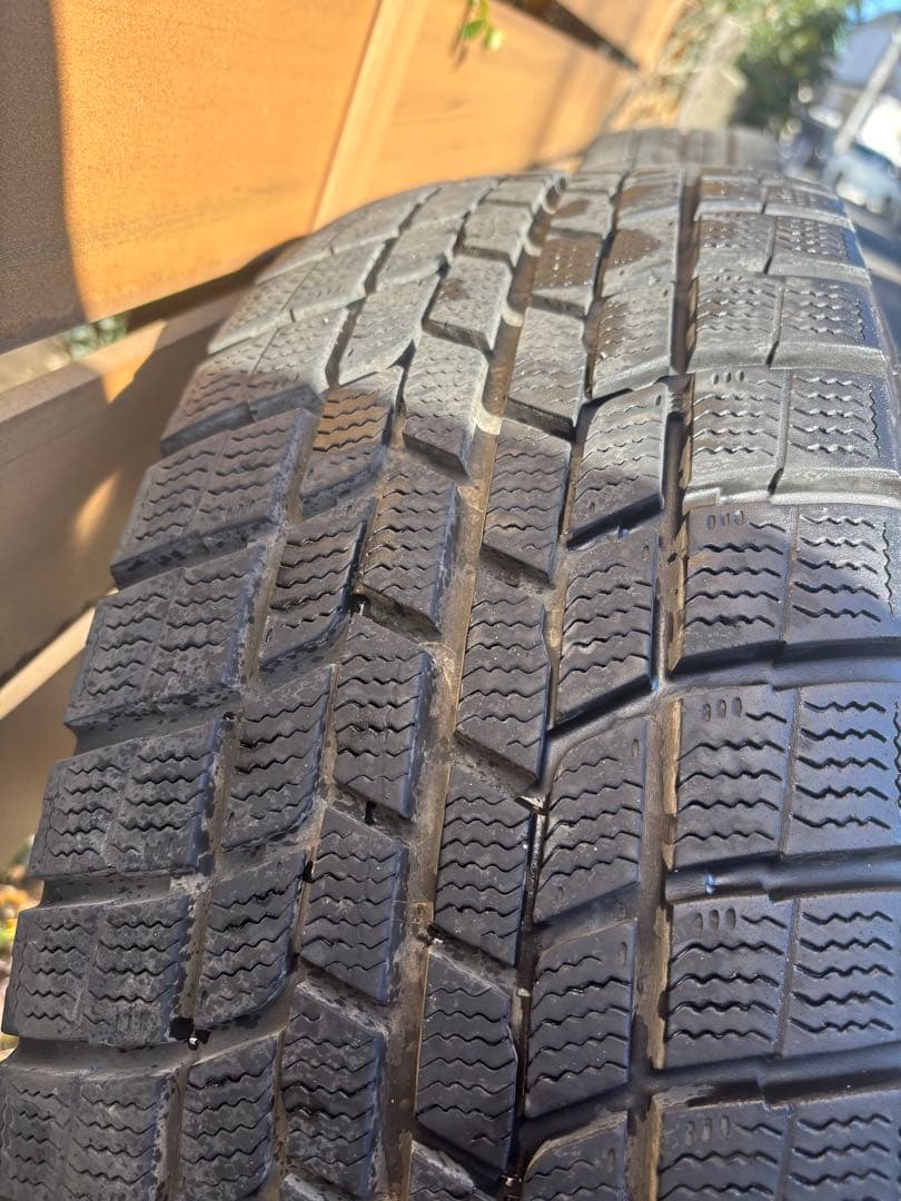 スタッドレスタイヤ16インチ ホイール4本セット