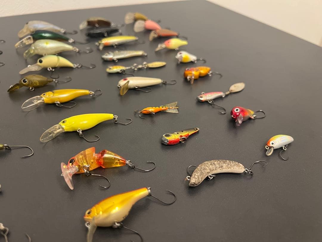 管釣り引退セット トラウト　ルアーセット【タックルボックス　ランディングネット】