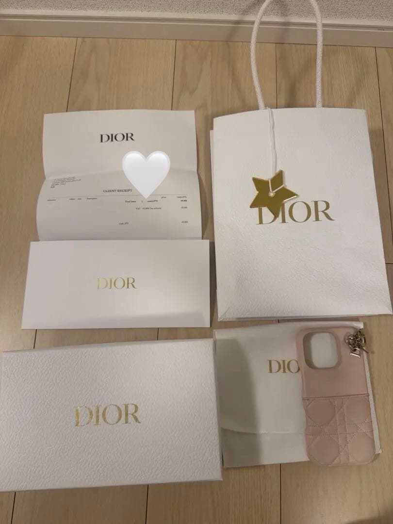 Dior ベージュレザー iPhone16proケース