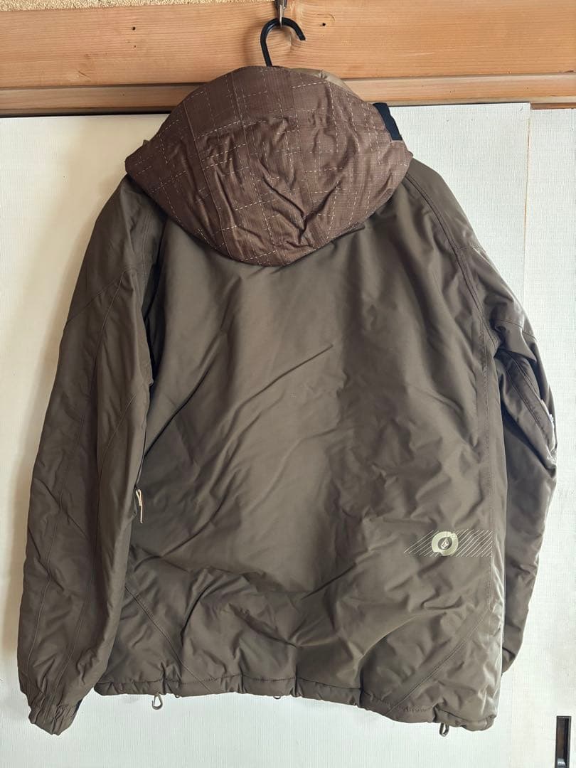 VOLCOM Vline スノーボードウェア Mサイズ 美品✨