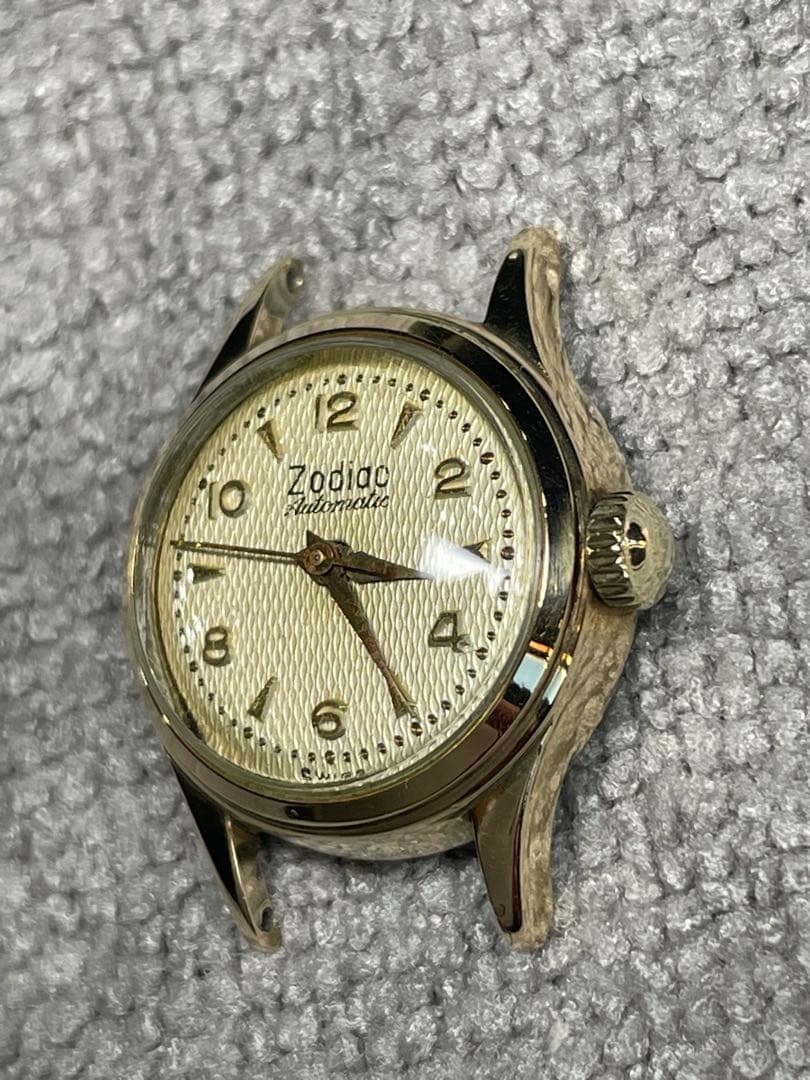 70's YellowGold 厚い金張 SWISS Zodiac 自動巻　稼働