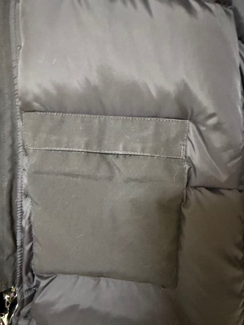 カナダグース　ダウンジャケット