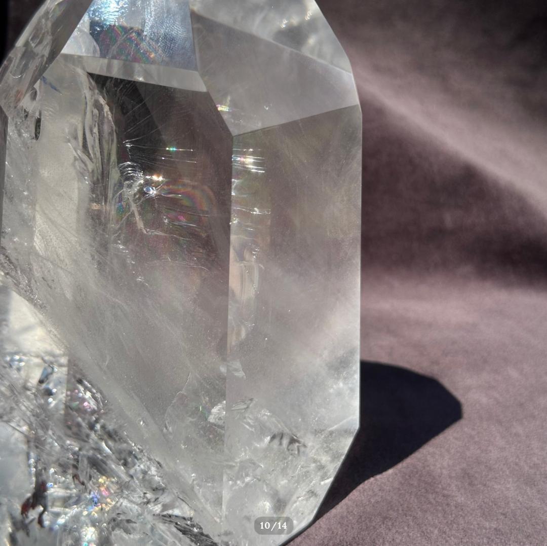 【レムリアン水晶】水晶 ポイント タワー 虹入り ブラジル産