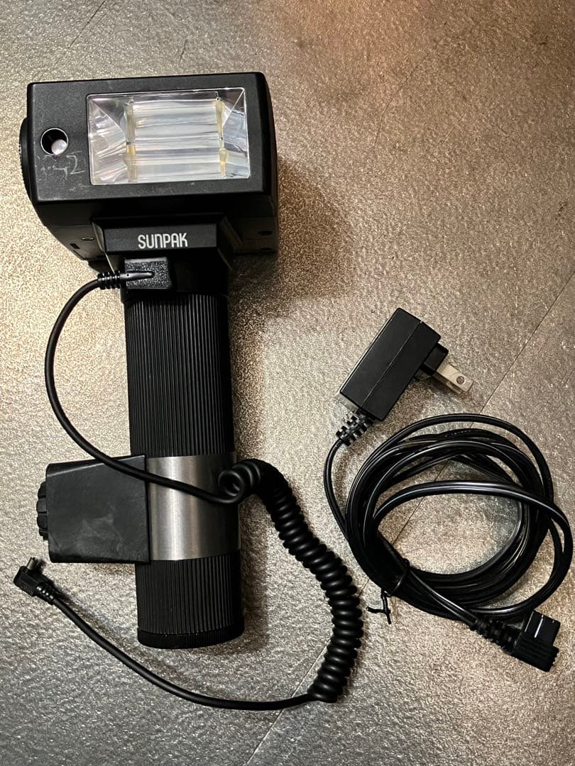 Nlkomat FTNボディNIKKOR80〜200mm f4.5ストロボセット