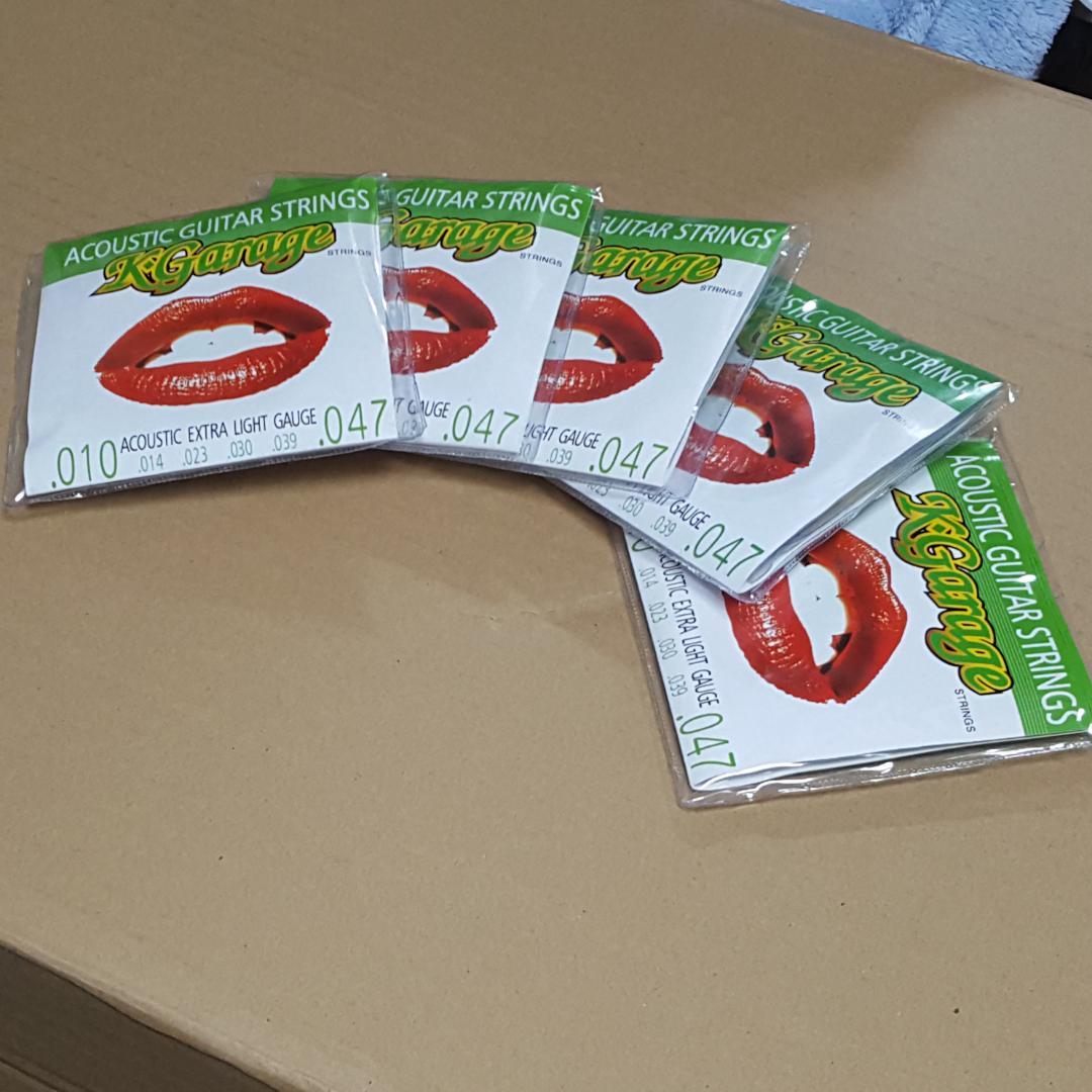 【期間限定特価】ヤマハFG-200F黒ラベル・日本製・70年代製