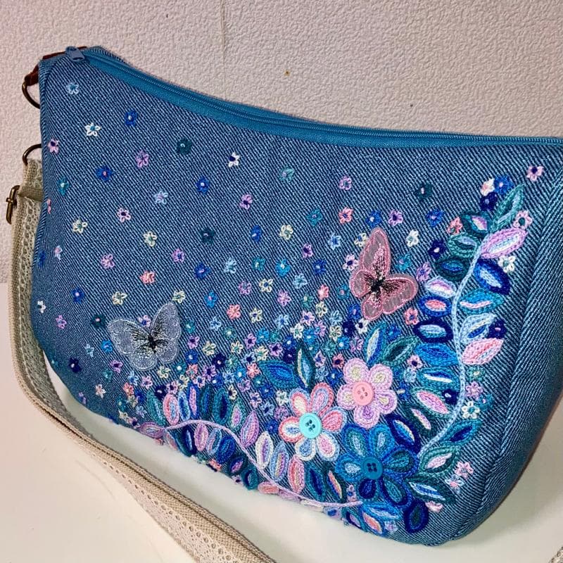 在庫一掃セール！新作！お出掛けショルダートートバッグ☆2WAY☆手刺繍