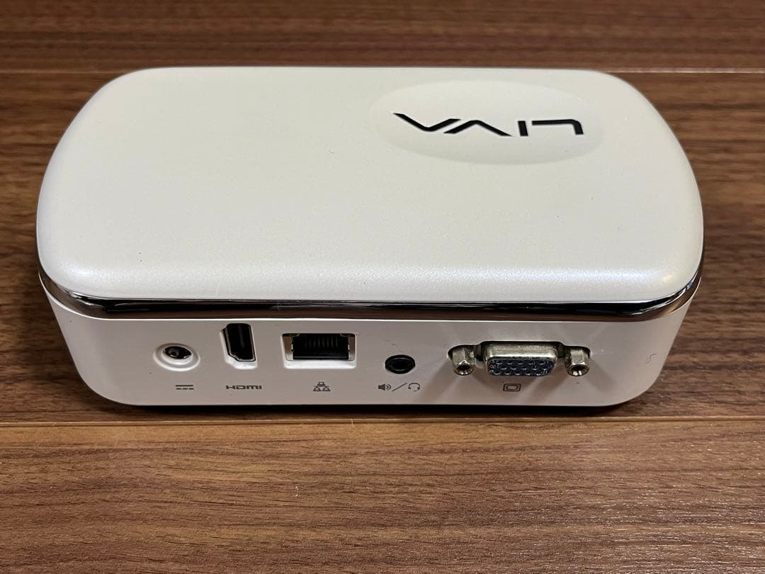 ミニPC LIVAX2-4/64-W10