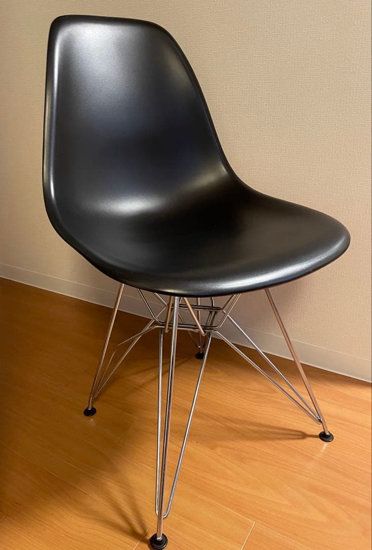 【けっちゃむ】イームズ サイドシェルチェア DSR ヴィトラvitra製