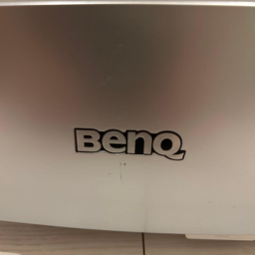 BenQ HT2150ST ホームプロジェクター（フルHD 短焦点）