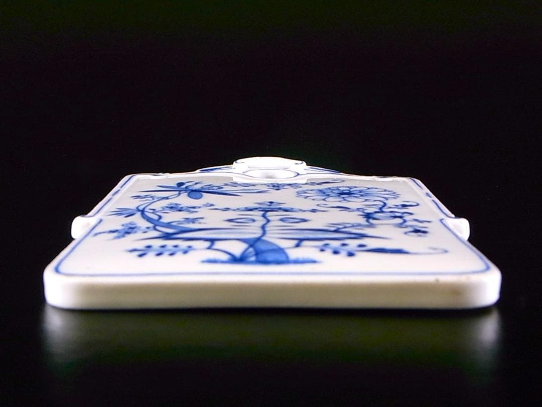 【 E877 】 真作保証品　19世紀初頭　オールドマイセン　花々文壁飾り