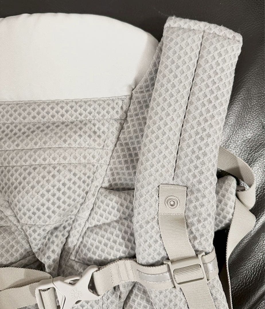 ✨美品✨短時間使用のみ！エルゴベビー 抱っこ紐（オムニブリーズ）