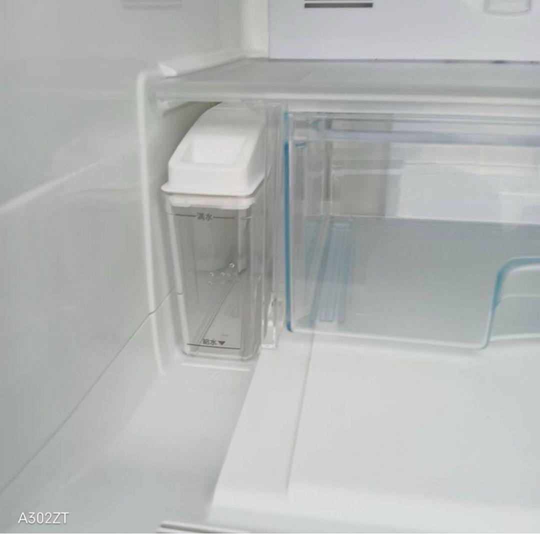 627 送料設置無料　Panasonic　自動製氷機能付き大型冷蔵庫　365L