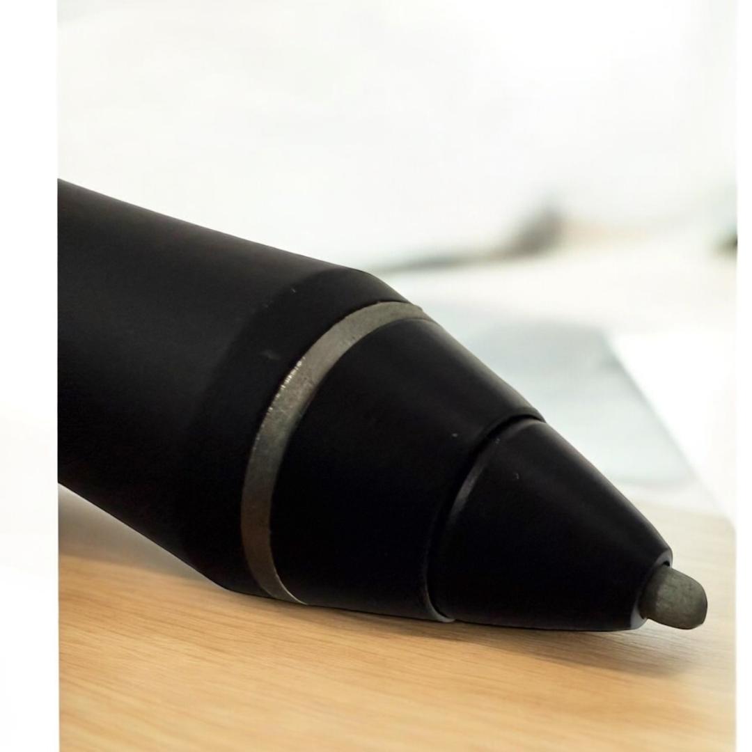 美品 ワコム Cintiq Pro24 DTK-2420/K0 エルゴスタンド付