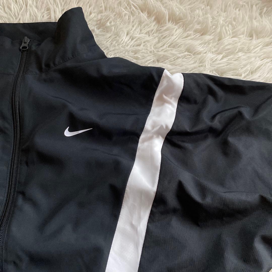 @NIKE ウーブン　上下セットアップ　L 黒　白