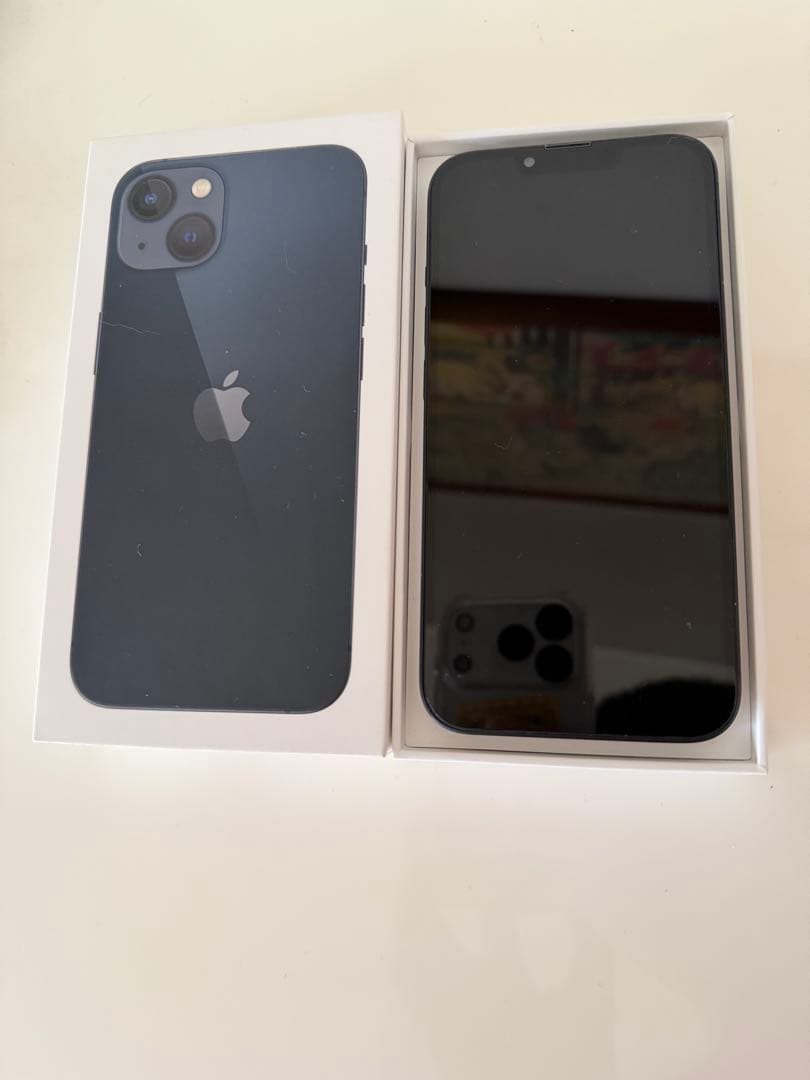 iPhone 13 ブラック 128GB 本体SIMフリー