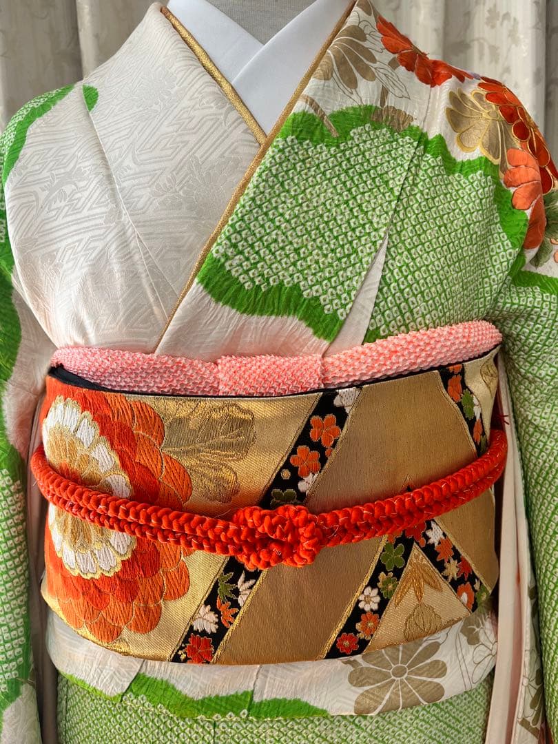 振袖5点セット(振袖、帯、帯揚げ、帯締め、長襦袢)