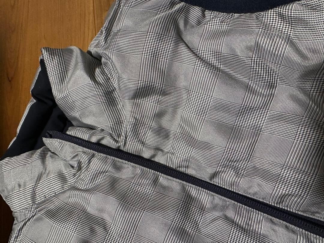 23区ゴルフ リバーシブル　ダウンベスト