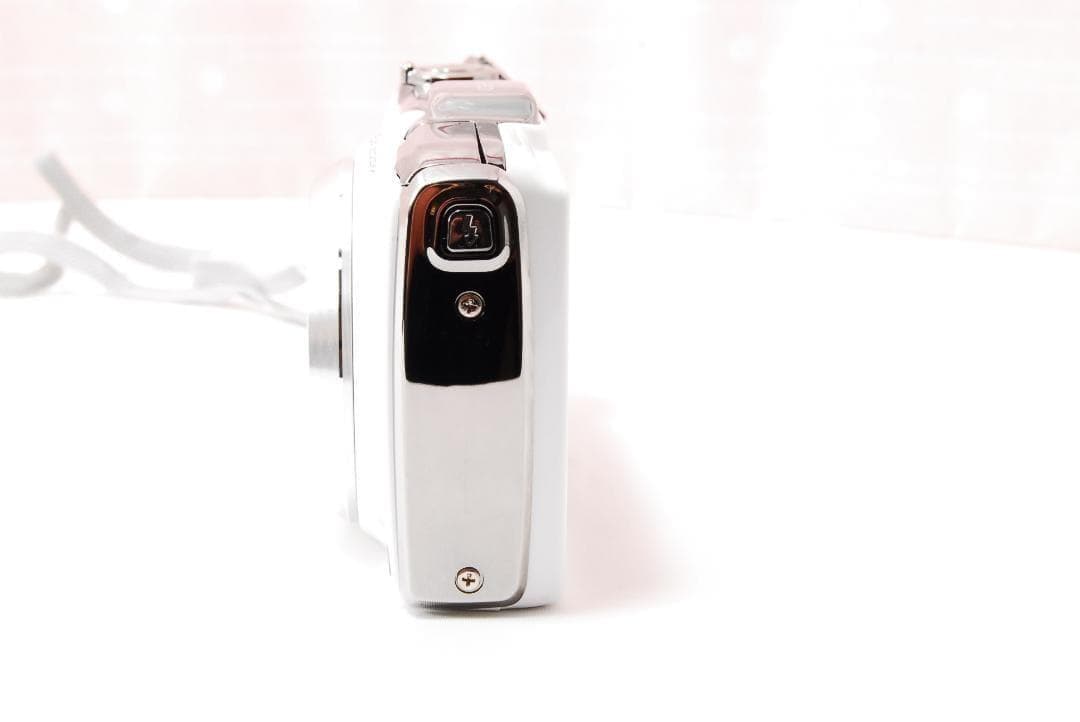 〓コンデジ〓FUJIFILM フジフィルム FINEPIX F600 EXR