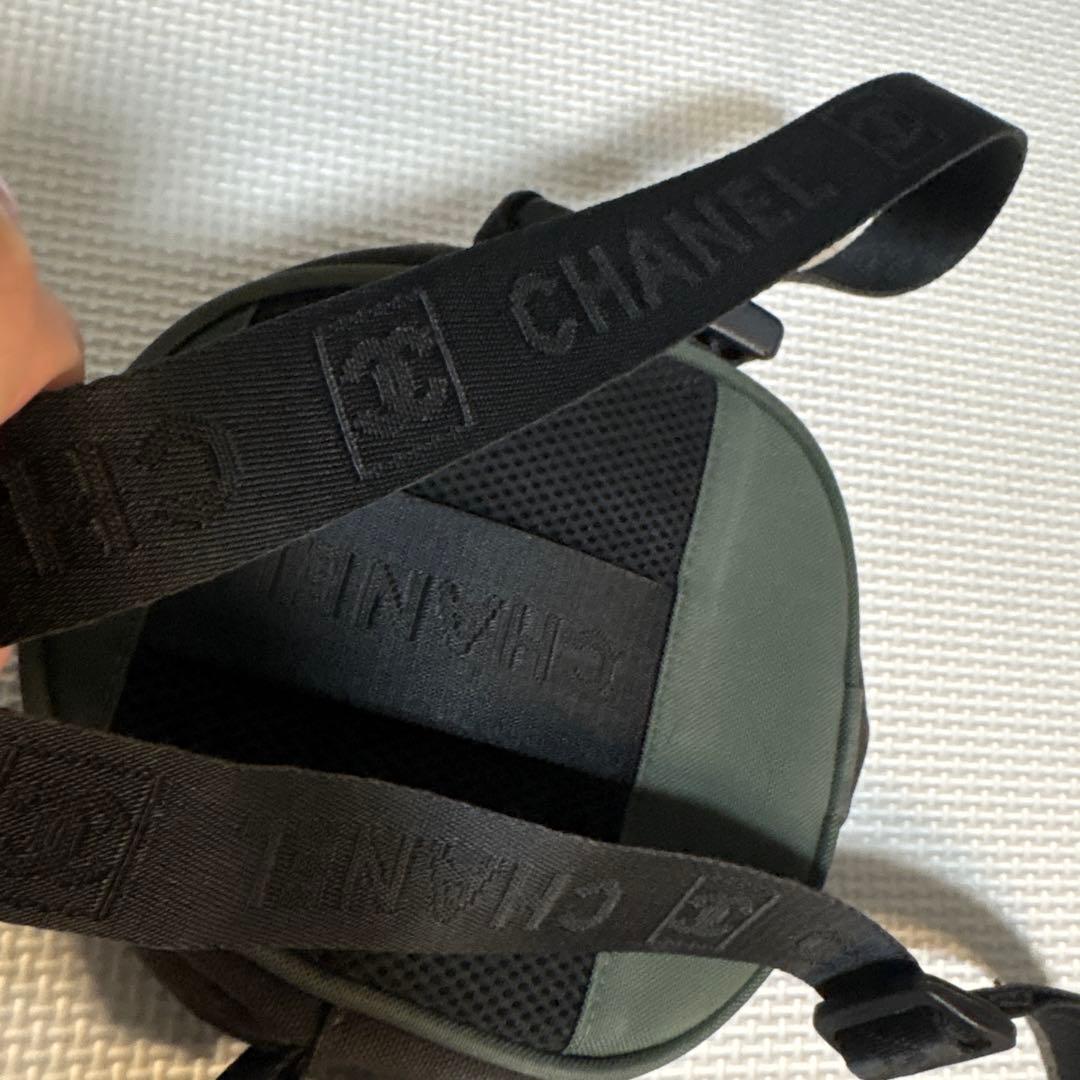 CHANEL ショルダーバッグ ダークブラウン/グリーン