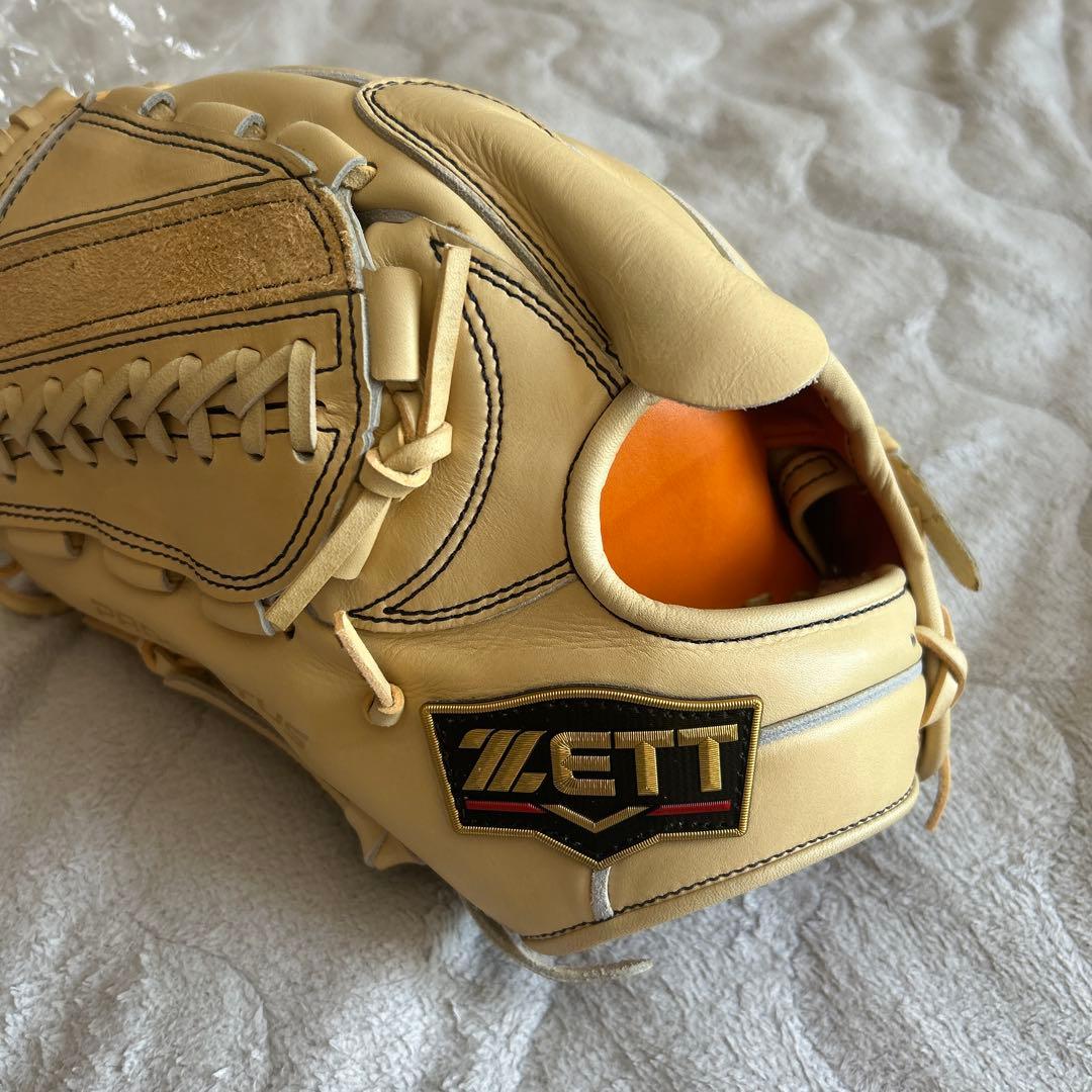 即戦力　ZETT PROSTATUS 硬式グラブ　投手用　グローブ　左