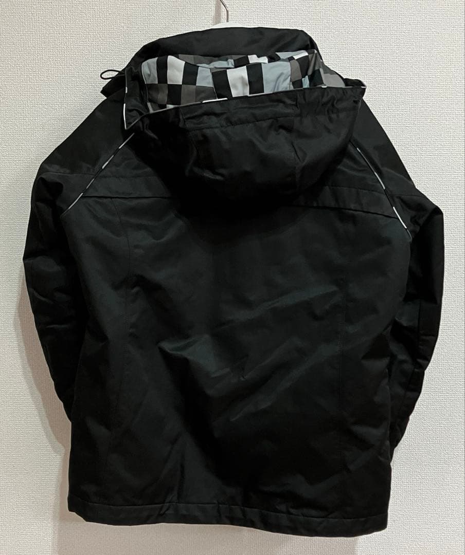 【11号】デサント　スキーウェア　黒　ブラック　柄　レディース