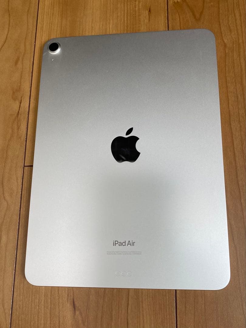 iPad Air第５世代 ６４GB M1チップWi-Fiモデル