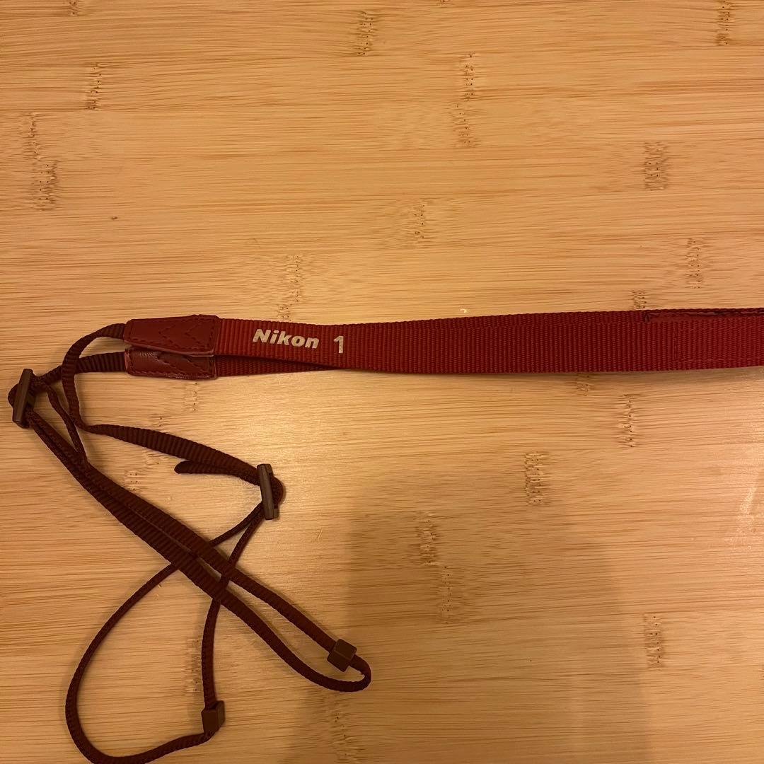 Nikon 1 J1 レッド コンパクトデジタルカメラ
