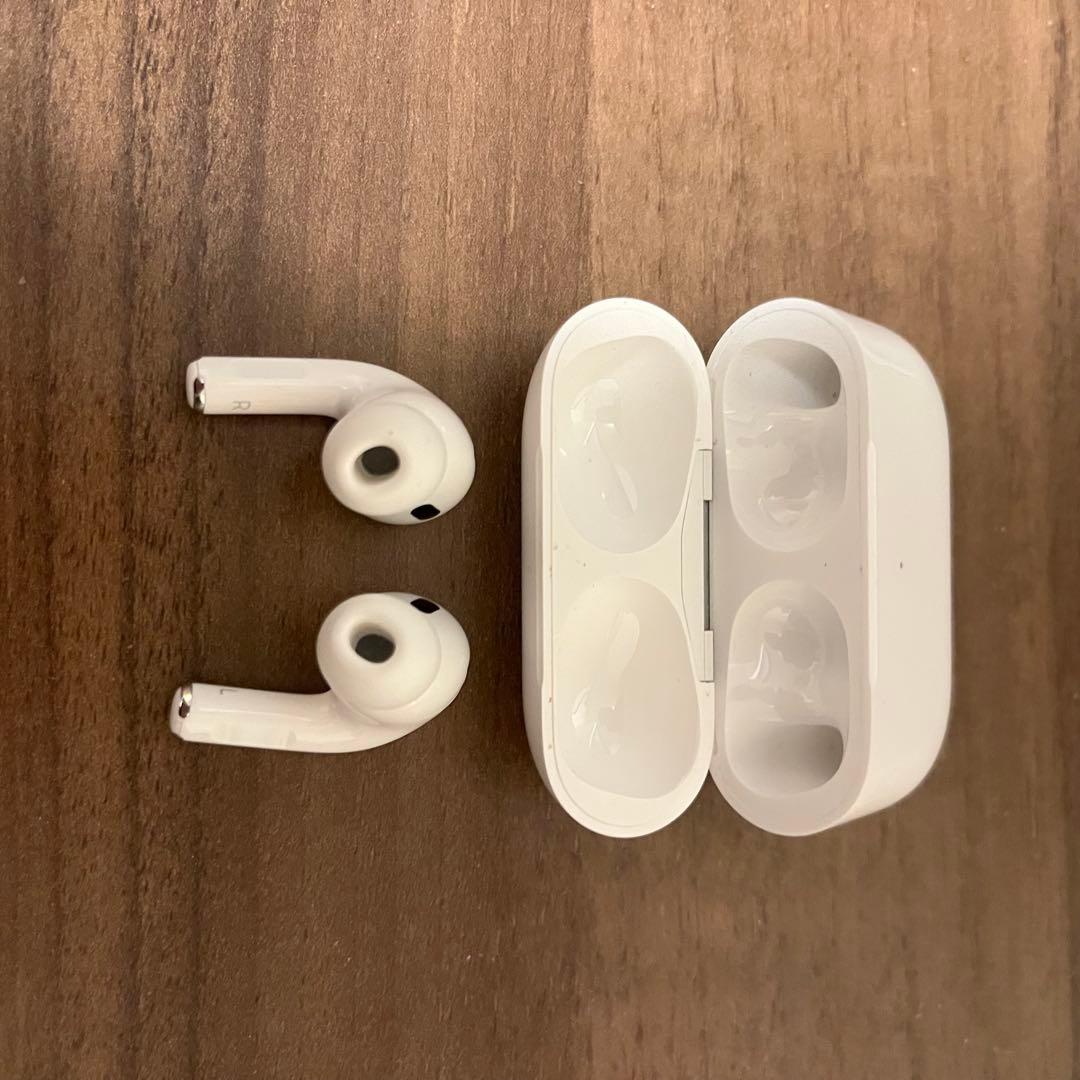 AirPods Pro（第2世代 Lightning端子モデル）