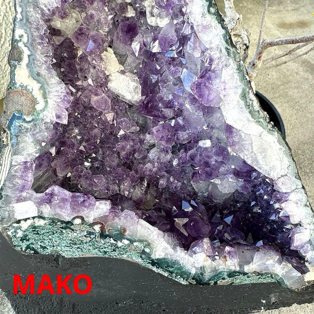 M1891☆アメジストドーム4.0Kg☆ウルグアイ産☆天然石☆N60101