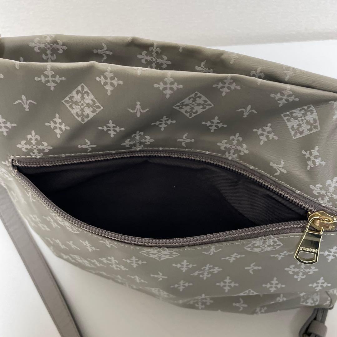 russet ラシット スクエアショルダーバッグ