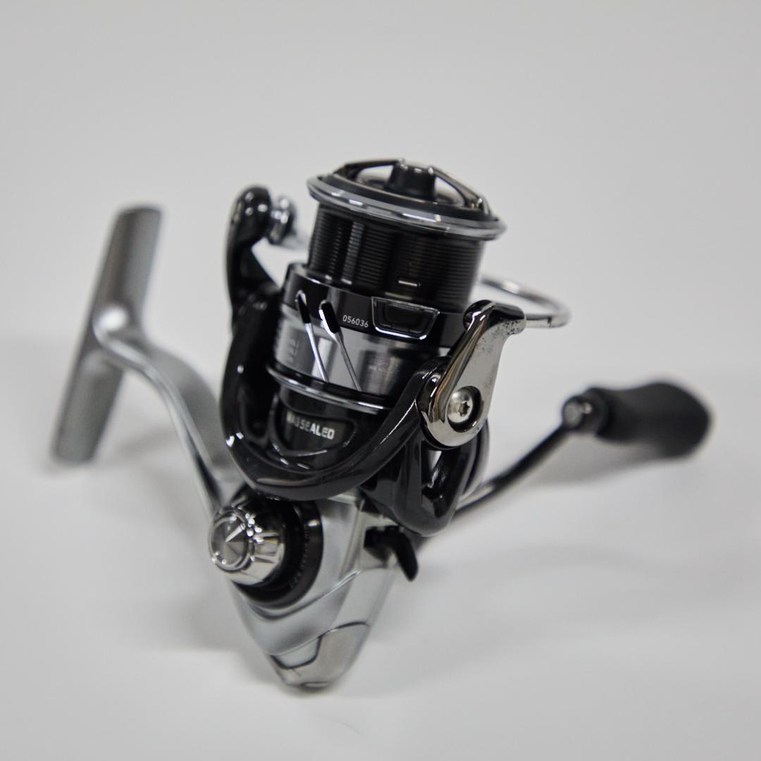 Daiwa CALDIA LT 2000S リール