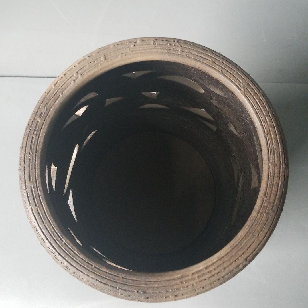 信楽焼傘立て 艶消し透かし 信楽焼 高さ４４cm