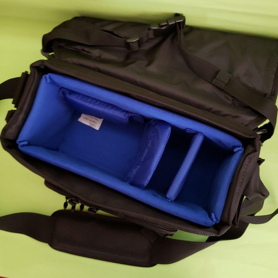 オリンパスカメラバッグCBG-10未使用。美品。