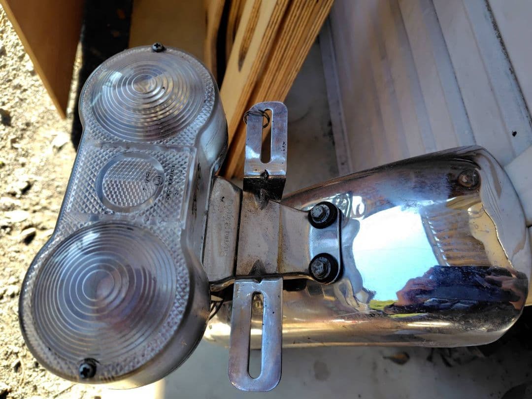 サンパチ二灯式