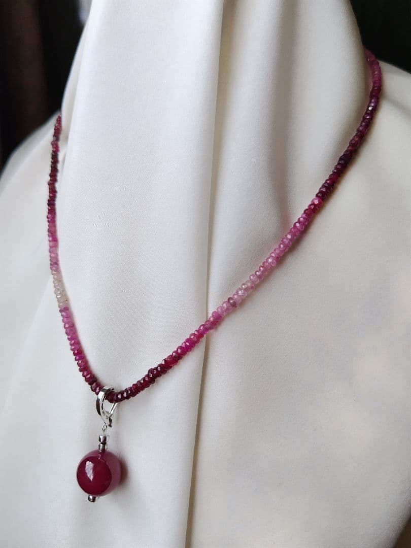 【鑑別書】ルビー(処理石) トップ付き、ルビーのネックレス